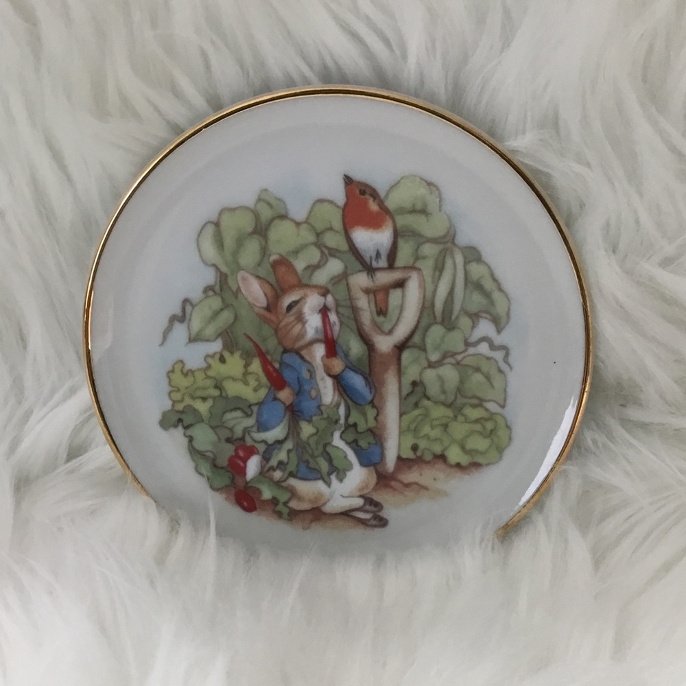 Peter Rabbit gold edge plate